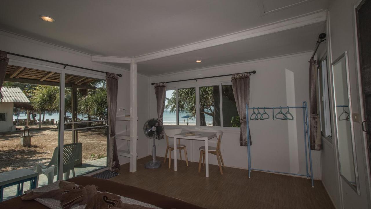 Phayam Friends Hotel Koh Phayam Eksteriør billede