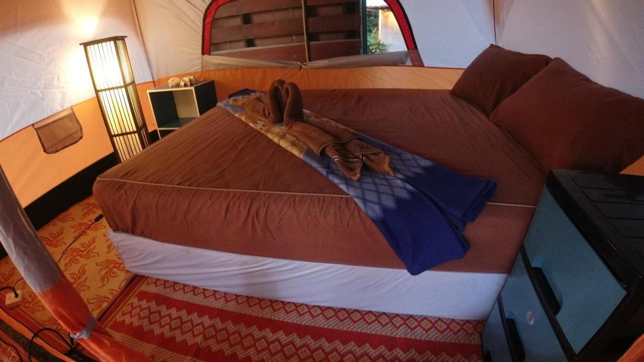 Phayam Friends Hotel Koh Phayam Eksteriør billede