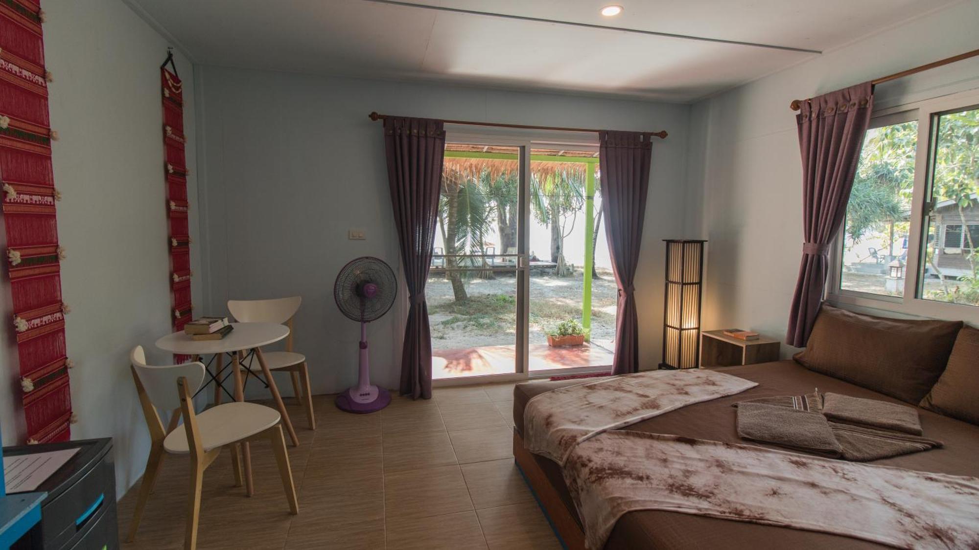 Phayam Friends Hotel Koh Phayam Eksteriør billede