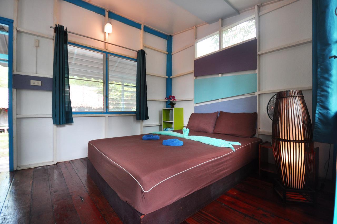 Phayam Friends Hotel Koh Phayam Eksteriør billede