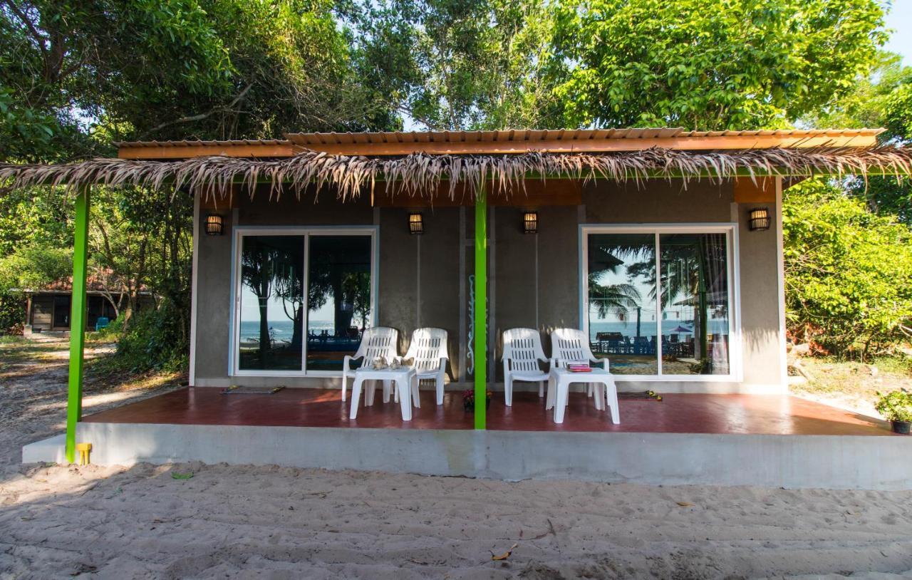 Phayam Friends Hotel Koh Phayam Eksteriør billede